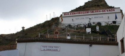 Turen går til Guadix, Purulena, Huler